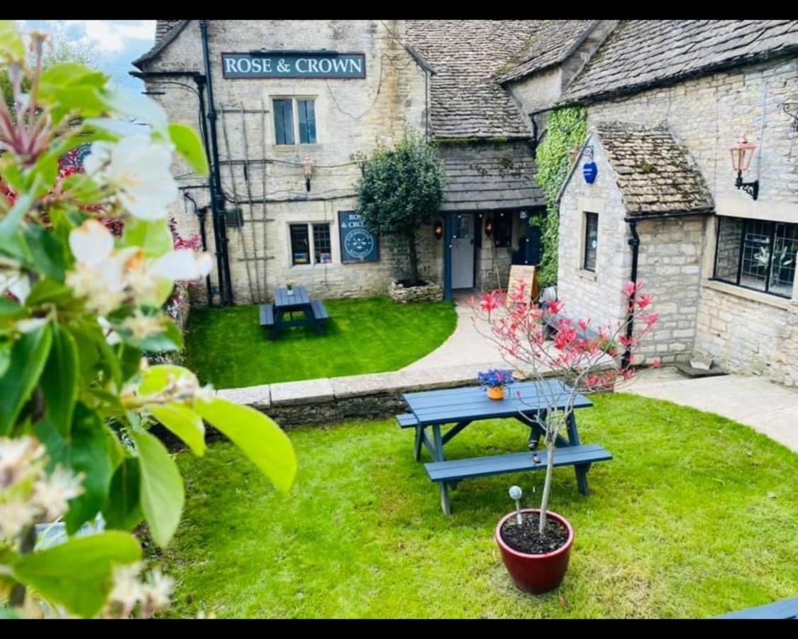 The Rose & Crown Farmhouse Kitchen Nympsfield Exterior photo
