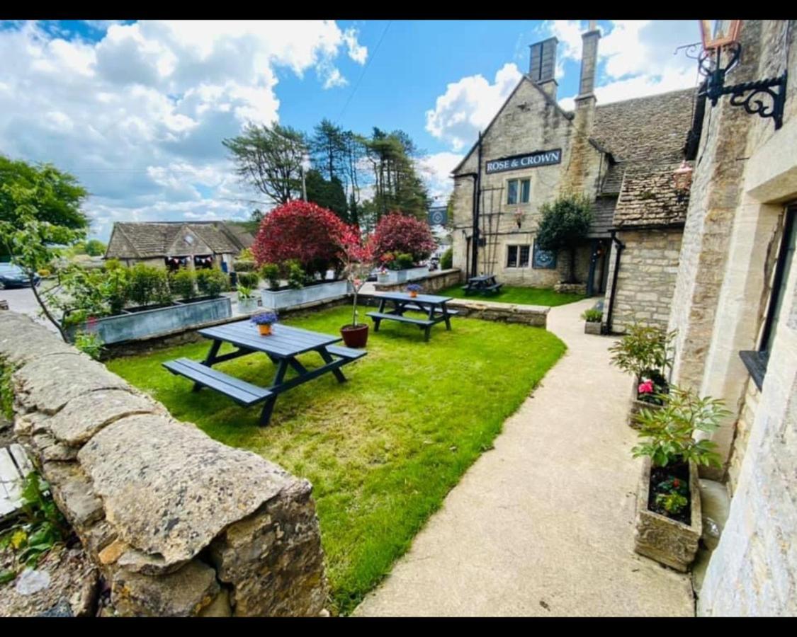 The Rose & Crown Farmhouse Kitchen Nympsfield Exterior photo